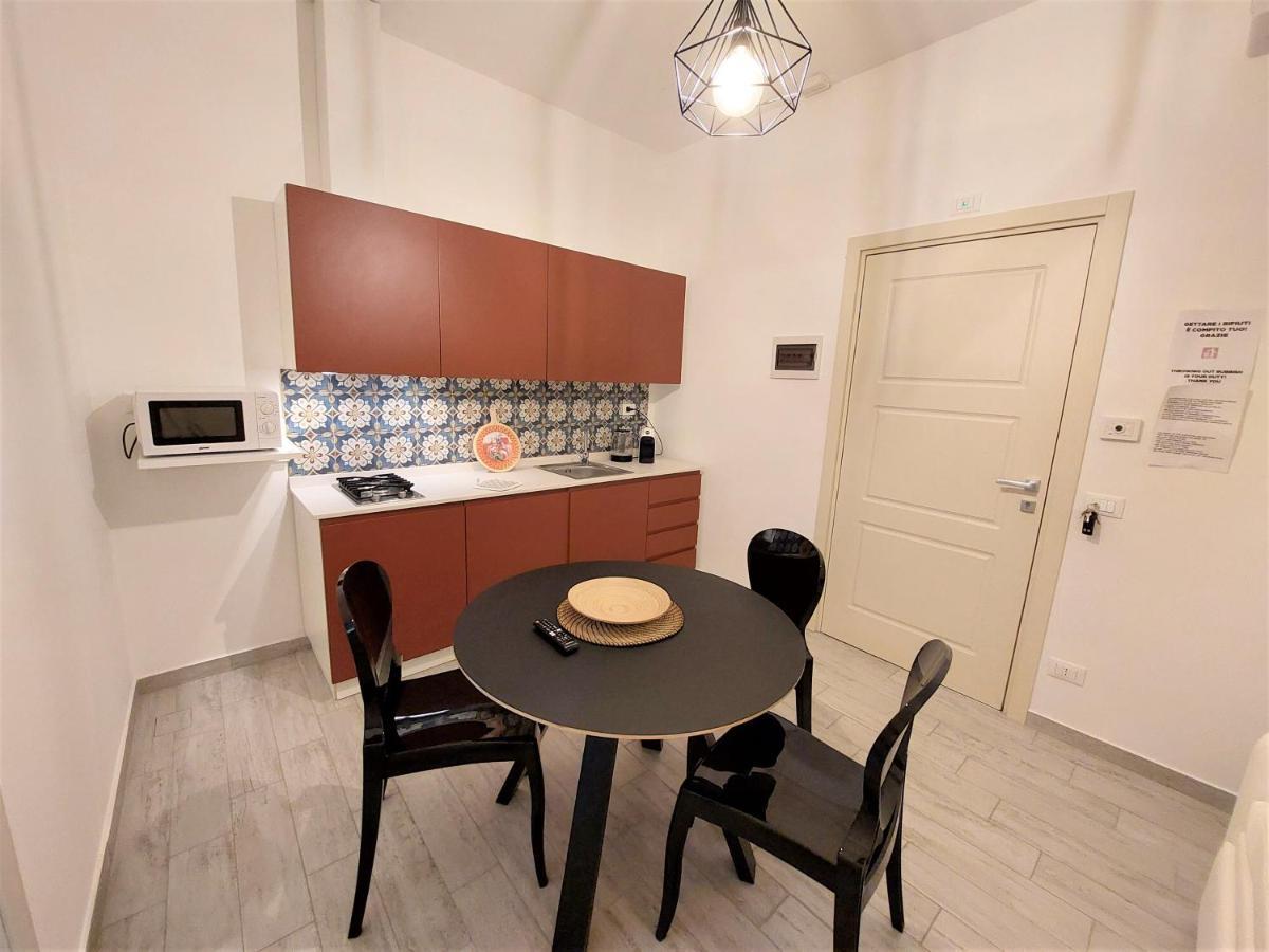 Leone Apartments Palermo Luaran gambar